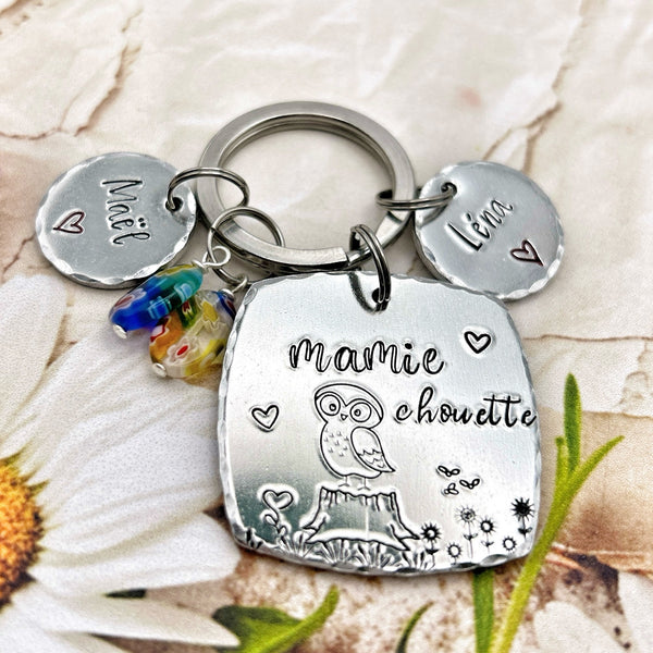 Keychain with Names, Gift for a Grandmother, Grandma Owl