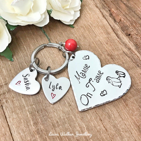 Mom We Love You Keychain