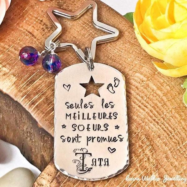 'Auntie' Announcement Keyring