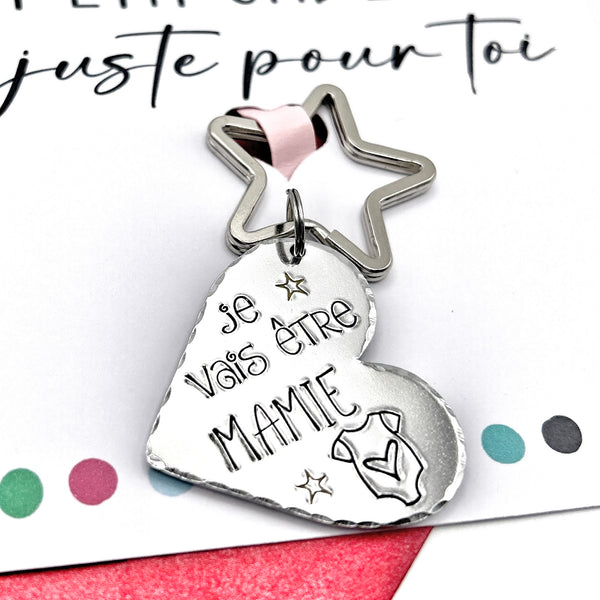 Grandma Gifts, Grandma Keyring, Grandma Announcement, Future Grandma, Pregnancy Announcement, Auntie Auntie Announcement