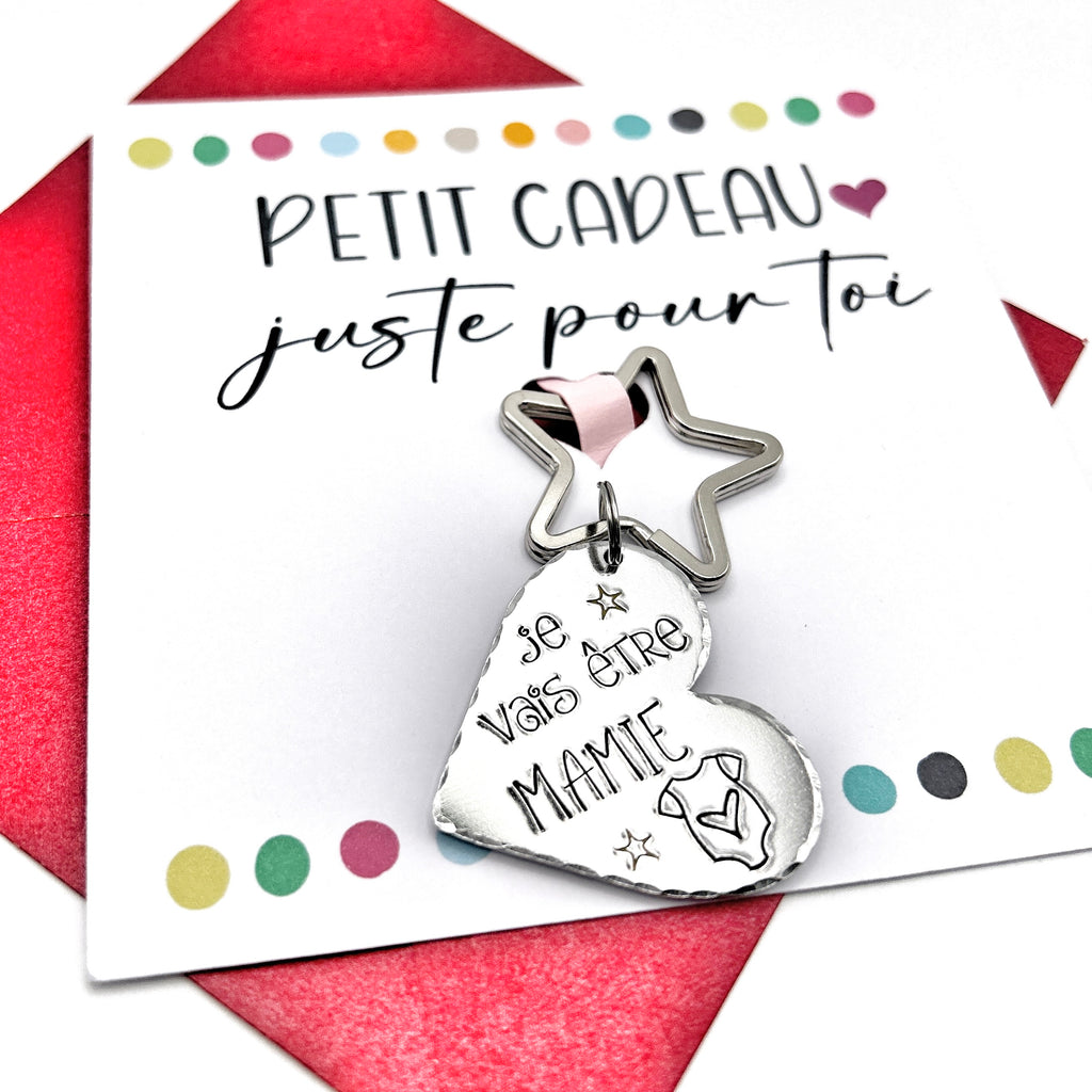 Grandma Gifts, Grandma Keyring, Grandma Announcement, Future Grandma, Pregnancy Announcement, Auntie Auntie Announcement