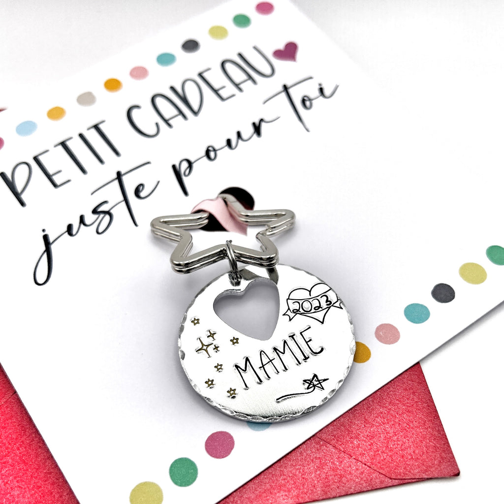 Grandma Gifts, Grandma Keyring, Grandma Announcement, Future Grandma, Pregnancy Announcement, Auntie Auntie Announcement