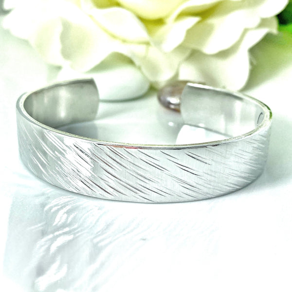 Blonde Brunette Cuff Bangle