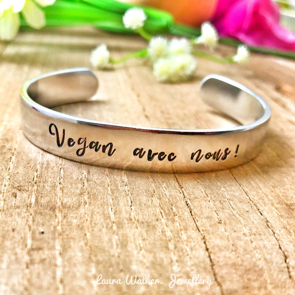 Vegan Bijoux, Vegan Jonc, Bracelet Jonc Aluminium, Bracelet Gravé, Vegan avec Nous