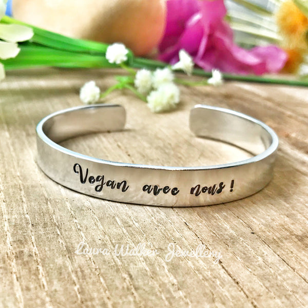 Vegan Bijoux, Vegan Jonc, Bracelet Jonc Aluminium, Bracelet Gravé, Vegan avec Nous