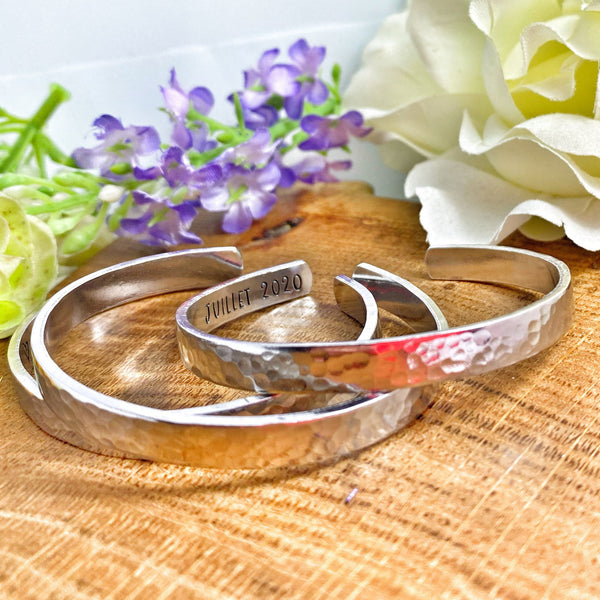 Manchette Femme, Bracelet avec Message Personnalisé, Cadeau pour Meilleure Amie, Bijou Personnalisé