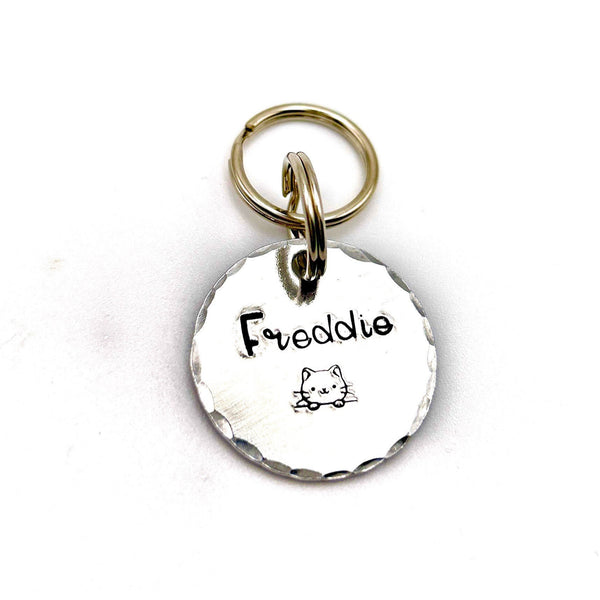 Médaille Ronde Personnalisée pour Chat – Gravée à la main - Pendentif Collier Chat, Étiquette Nom et Numéro