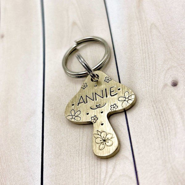 Jolie Médaille de Chien - Médaillon en Laiton pour Chien - Médaille Chien Champignon