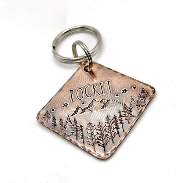 Médaillon d'identité Chien, Médaille en Cuivre, Montagnes et Arbres, Fait Main