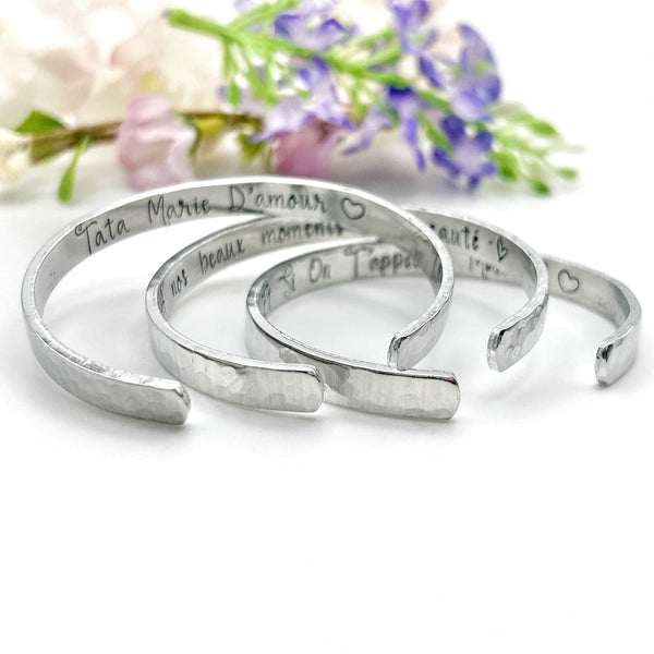 Manchette Femme, Bracelet avec Message Personnalisé, Cadeau pour Meilleure Amie, Bijou Personnalisé
