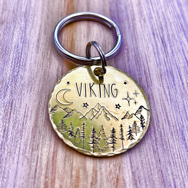 Médaille pour Chien en Laiton - Médaillon Personnalisé - Montagnes et Arbres