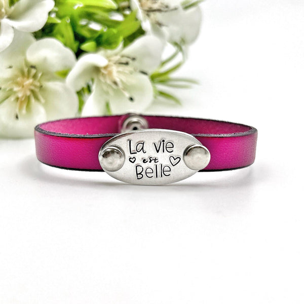Bracelet en cuir – "La vie est belle" – Bijou Gravé Inspirant