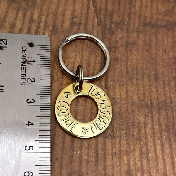 Plaque d’identification pour chien personnalisée – gravée à la main en cuivre ou laiton - rondelle chien