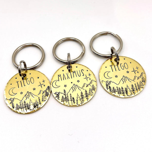 Médaille pour Chien en Laiton - Médaillon Personnalisé - Montagnes et Arbres
