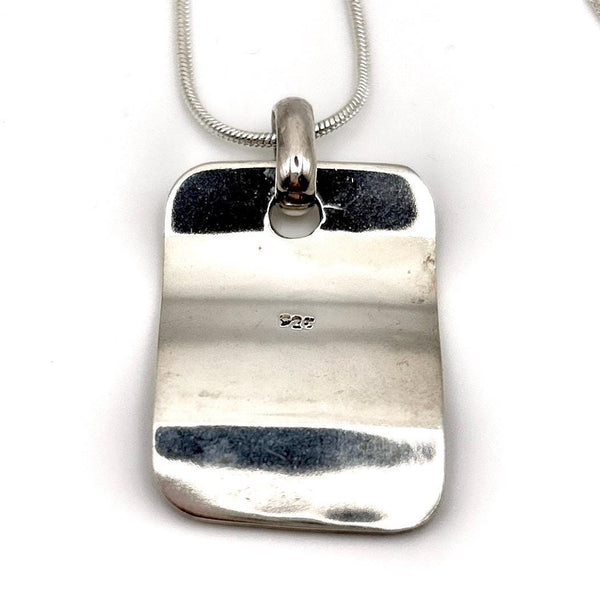Pendentif en argent 925 fait main | Bijou artisanal argent texturé | Design moderne et minimaliste