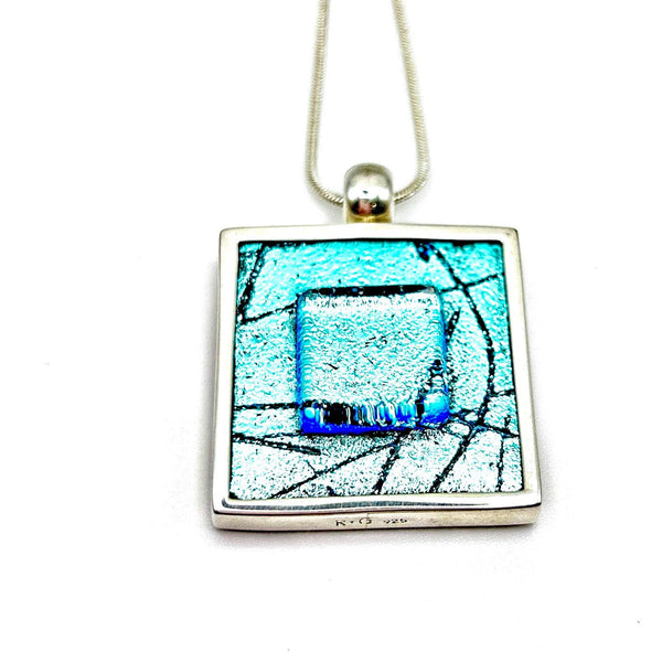 Pendentif en verre dichroïque aqua – Cadeau d’anniversaire ou de fête - Argent Massif