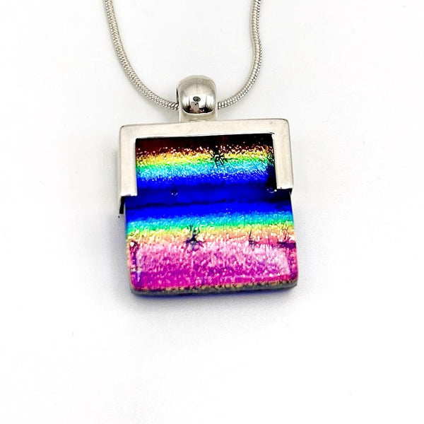 Pendentif en argent massif et verre fusionné -