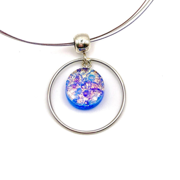 Collier Artisanal en Verre Dichroïque – Pendentif Cercle Coloré, Idée Cadeau Femme