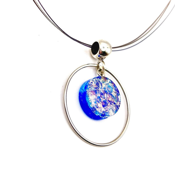 Collier Artisanal en Verre Dichroïque – Pendentif Cercle Coloré, Idée Cadeau Femme