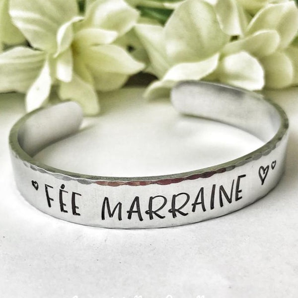 Bijoux Marraine, Demande Marraine